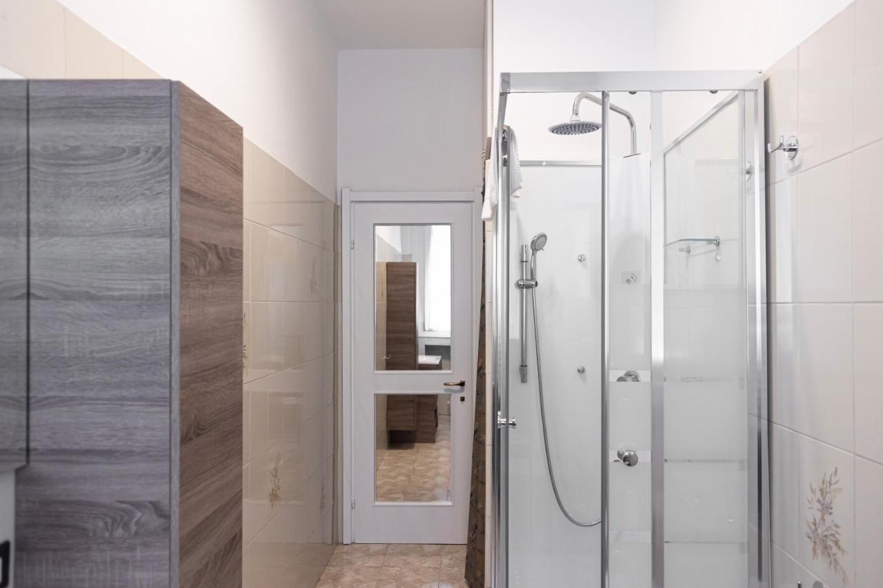 Accogliente Loft In Zona Monumentale/Cenisio Apartment Milan Luaran gambar
